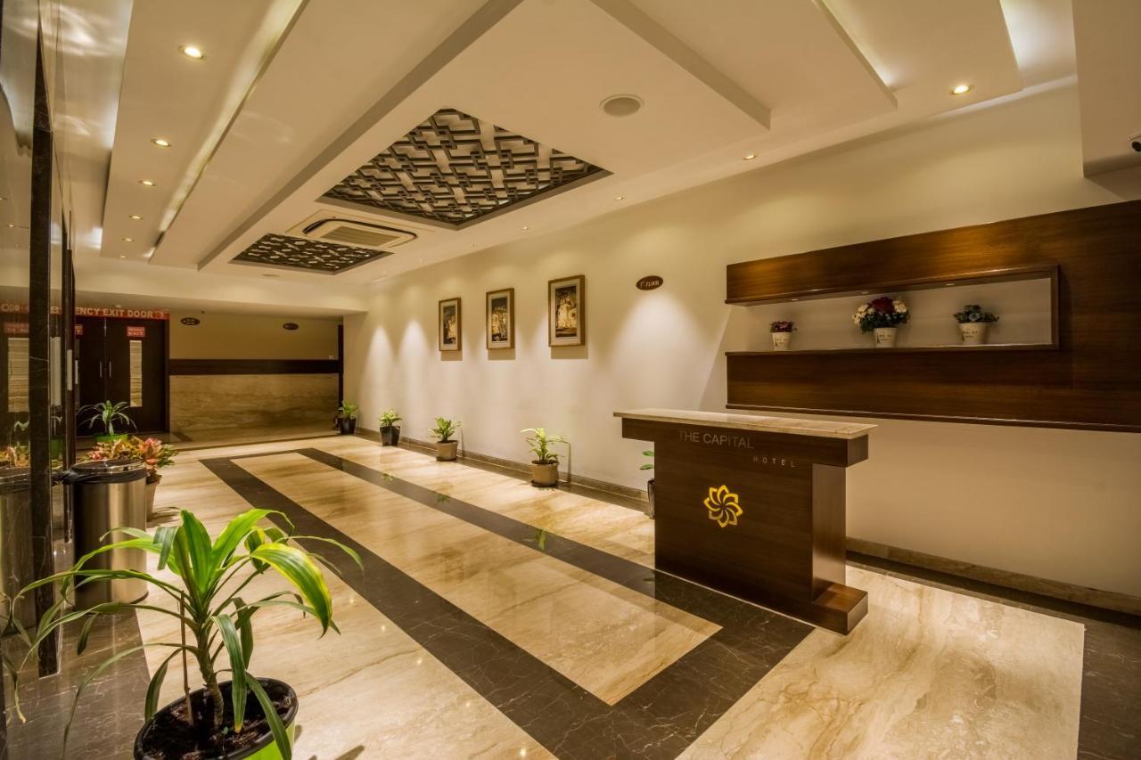 The Capital Hotel Гунтур Екстер'єр фото