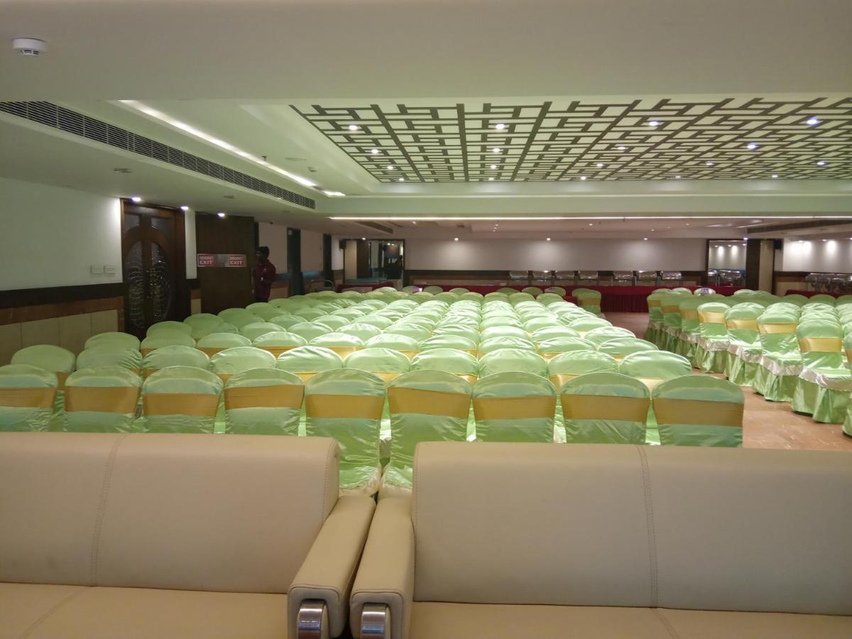 The Capital Hotel Гунтур Екстер'єр фото
