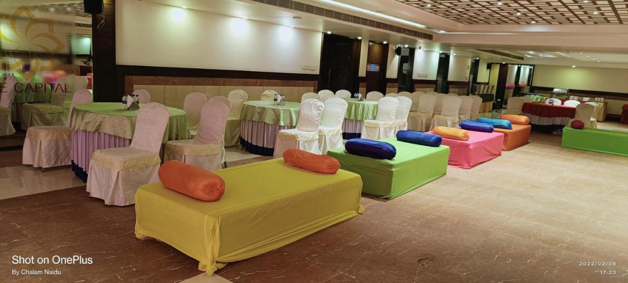 The Capital Hotel Гунтур Екстер'єр фото