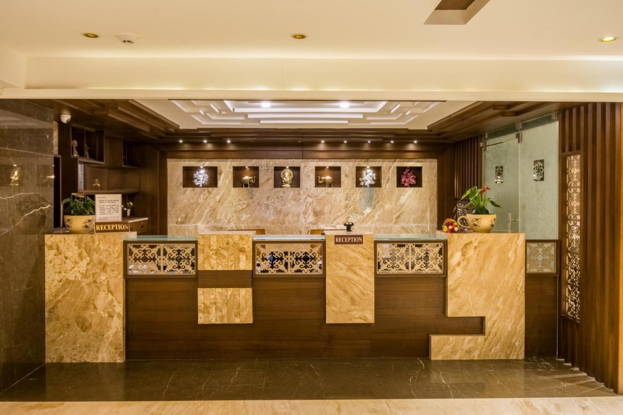 The Capital Hotel Гунтур Екстер'єр фото